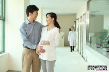 流产的案例中，胚胎染色体异常的比例高达60%