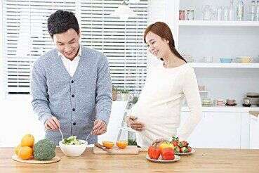 世界跳水名将同性婚姻广州助孕生子：希望儿子为我骄傲